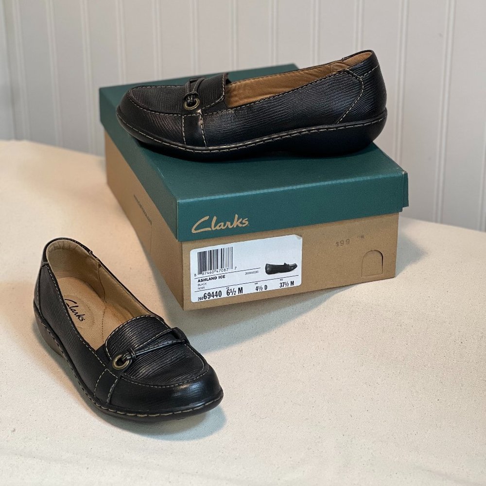 Clarks Ashland Ice Loafers Black Slip-On Shoes